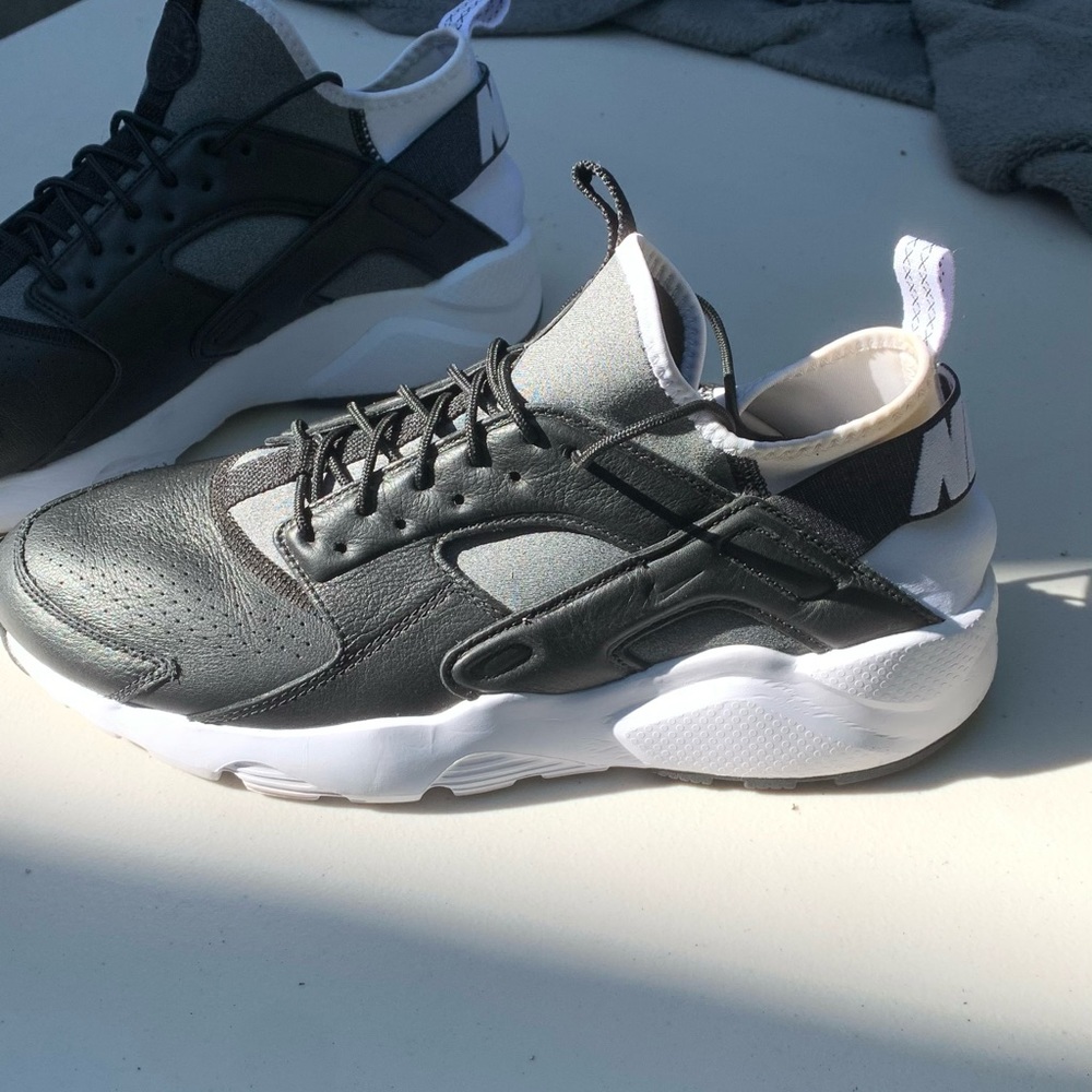 Nike Huarache brand new